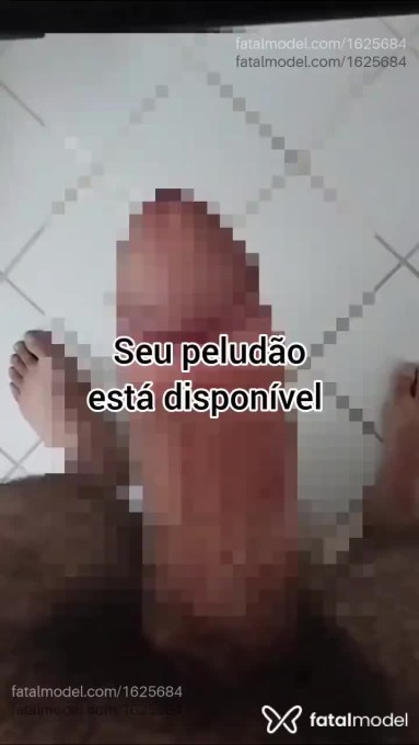 Acompanhante homem sem cabelo de olhos castanhos em Virtual - João Roberto