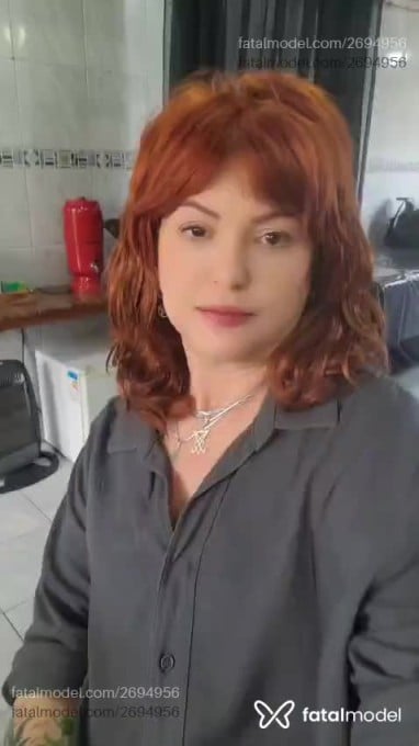 Acompanhante mulher ruiva (o) de olhos castanhos em São Paulo - Marina Ruivosa