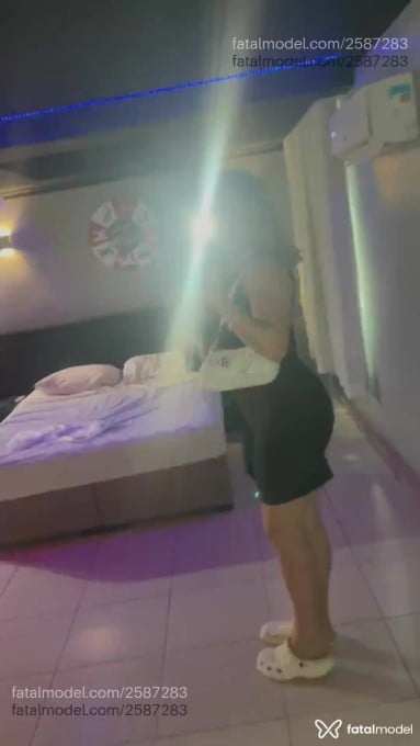 Acompanhante mulher trans com cabelo castanho de olhos castanhos em Brasília - Kelly Santos