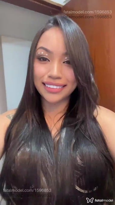 Acompanhante mulher com cabelo castanho de olhos castanhos em São Paulo - Paula Menezes