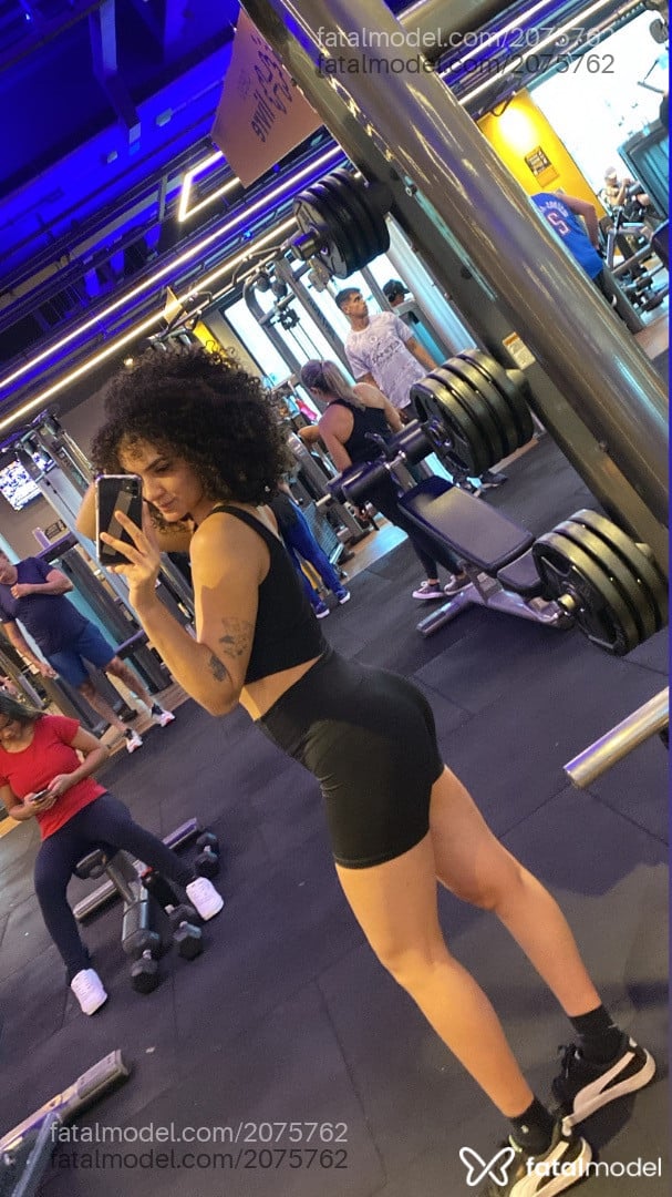 Acompanhante mulher com cabelo castanho de olhos castanhos em São Paulo - Fany Olivr