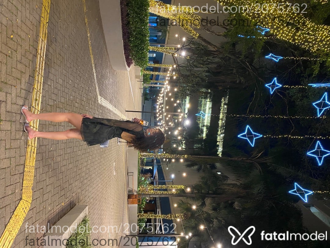 Acompanhante mulher com cabelo castanho de olhos castanhos em São Paulo - Fany Olivr