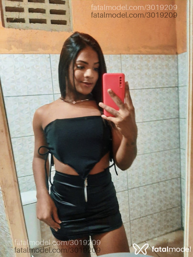 Acompanhante mulher trans morena (o) de olhos castanhos em Marechal Deodoro Acompanhante mulher trans morena (o) de olhos castanhos em Marechal Deodoro - Aysla Arielle