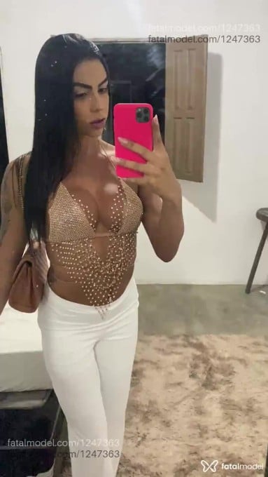 Acompanhante mulher trans morena (o) de olhos castanhos em Guarapari - Hayla Brito