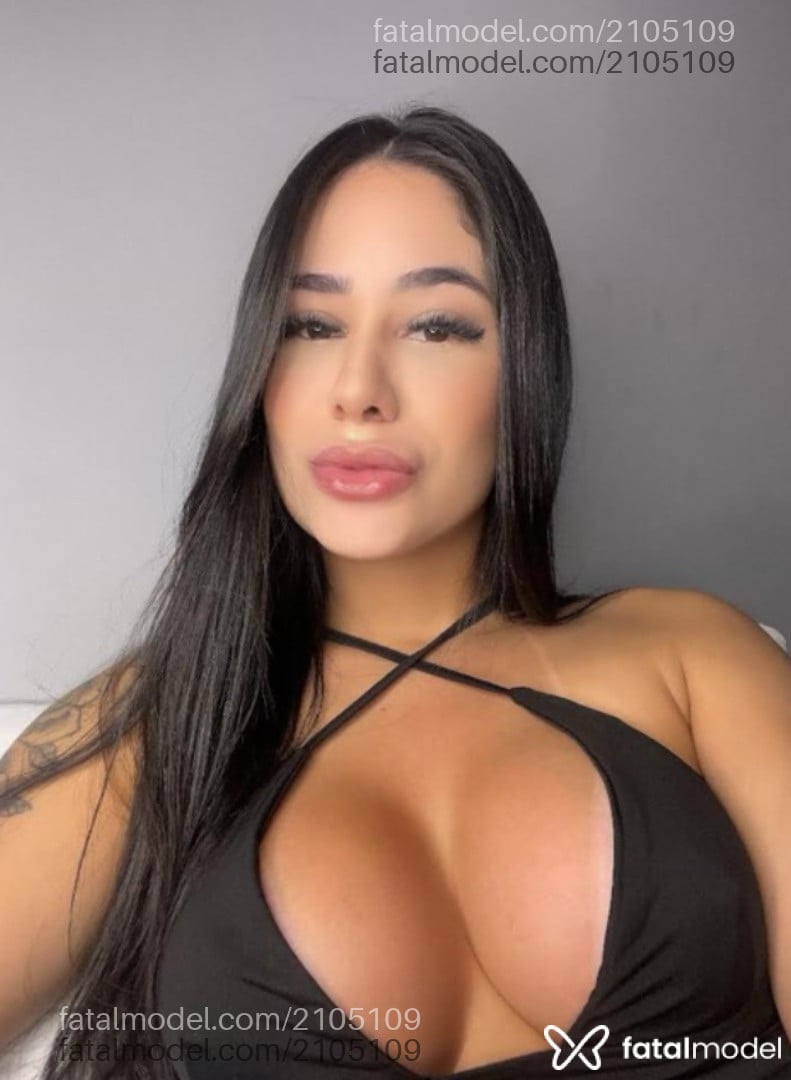 Acompanhante mulher morena (o) de olhos castanhos em Virtual - Danni