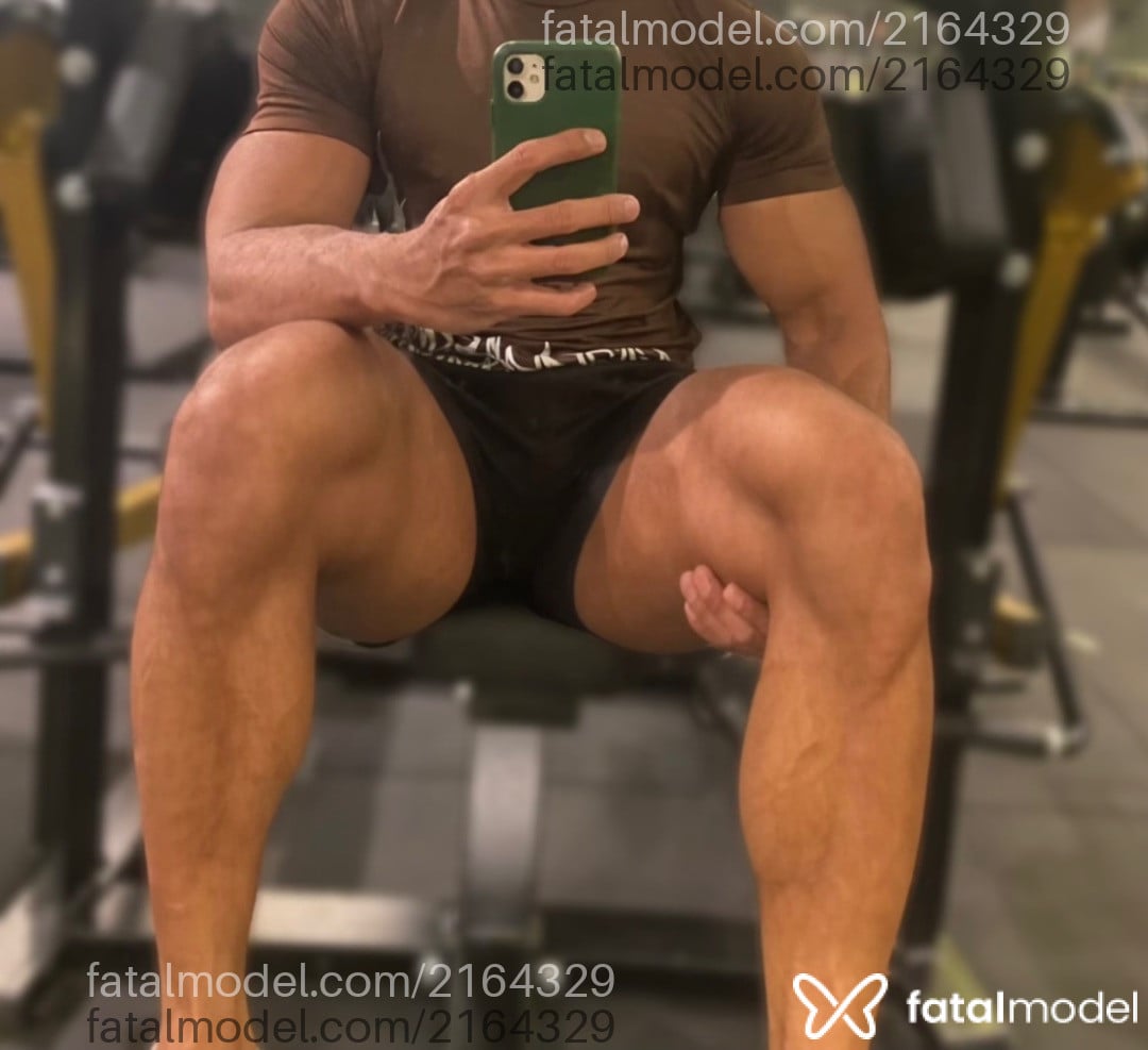 Acompanhante homem morena (o) de olhos castanhos em Foz do Iguaçu - Lucas Rafael
