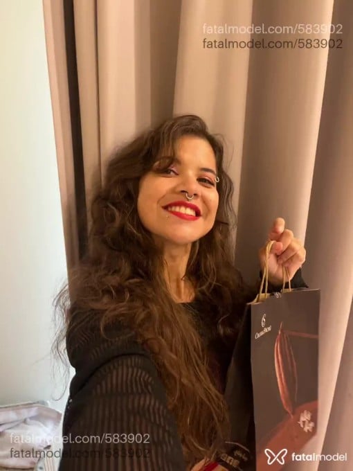 Acompanhante mulher com cabelo castanho de olhos castanhos em Rio de Janeiro - DDuda