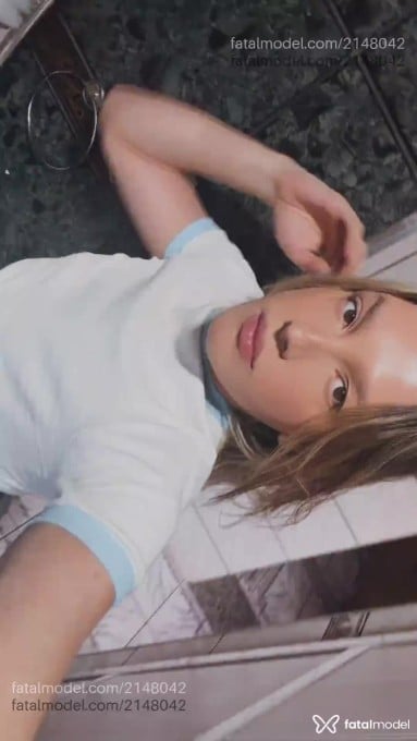 Acompanhante mulher trans loira (o) de olhos castanhos em Virtual - Lara Ferreira