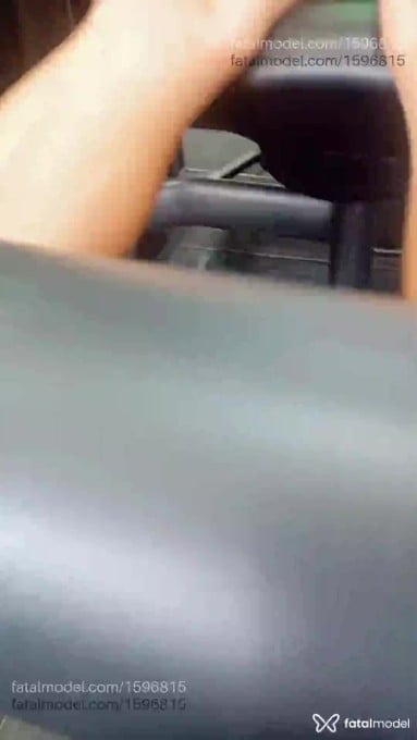 Acompanhante mulher loira (o) de olhos verdes em Brasília - Isis Bellini