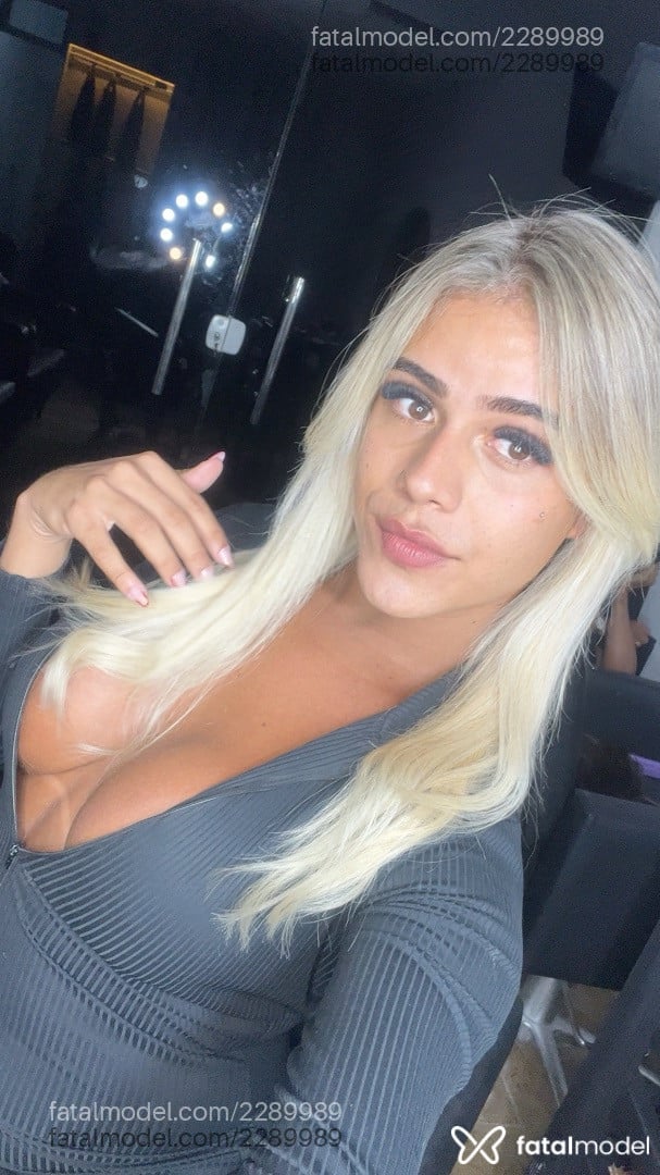 Acompanhante mulher trans loira (o) de olhos castanhos em Feira de Santana - Gabrielly Gouveia