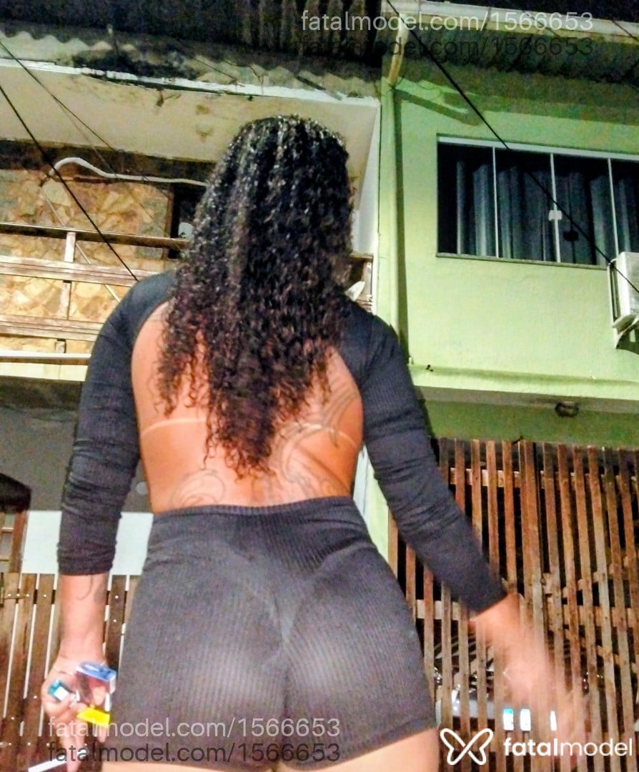 Acompanhante mulher morena (o) de olhos castanhos em Rio de Janeiro - Olyverzinha