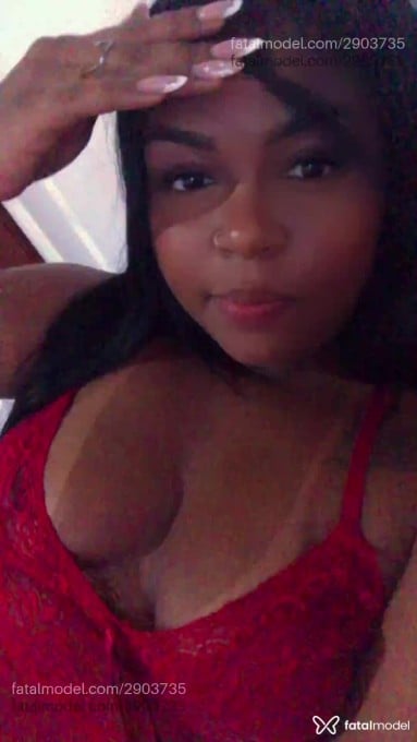 Acompanhante mulher morena (o) de olhos pretos em Guaratinguetá - Bruna