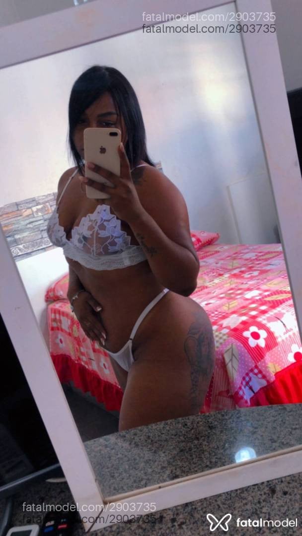 Acompanhante mulher morena (o) de olhos pretos em Guaratinguetá - Bruna
