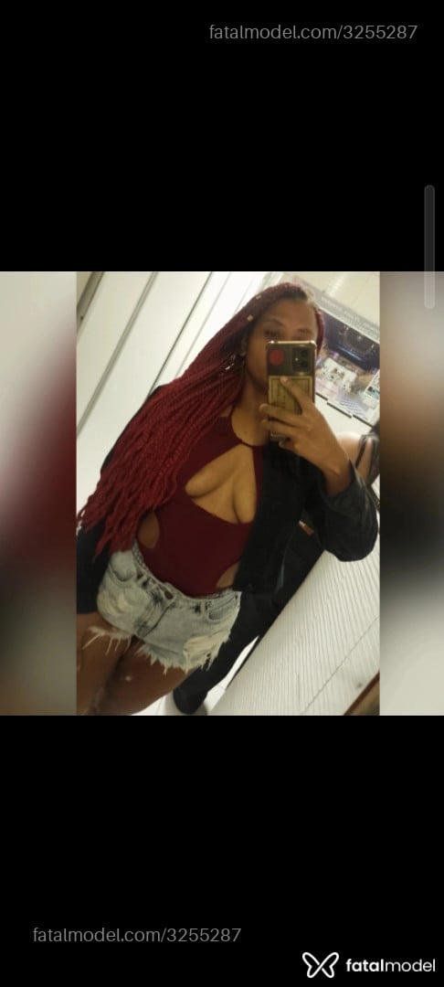 Acompanhante mulher morena (o) de olhos castanhos em Itajaí - Jeniffer