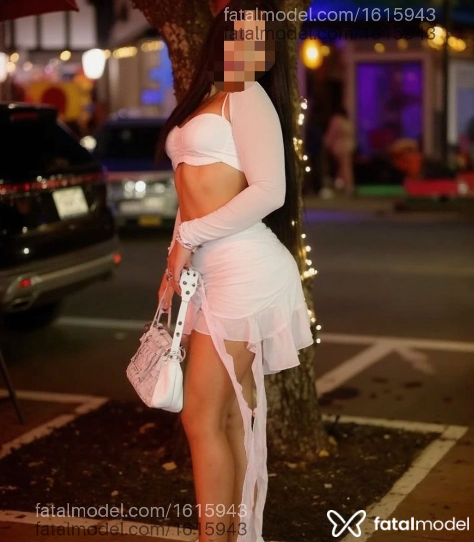 Acompanhante mulher morena (o) de olhos castanhos em São Paulo - Louise