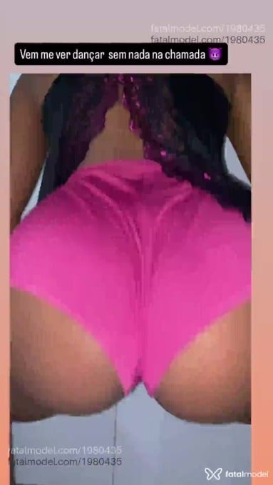 Acompanhante mulher morena (o) de olhos castanhos em Virtual - Malena
