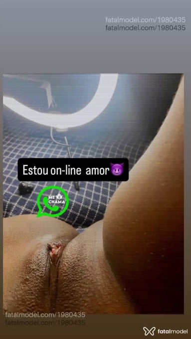 Acompanhante mulher morena (o) de olhos castanhos em Virtual - Malena