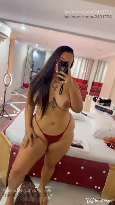 Acompanhante mulher morena (o) de olhos castanhos em Virtual - Brix