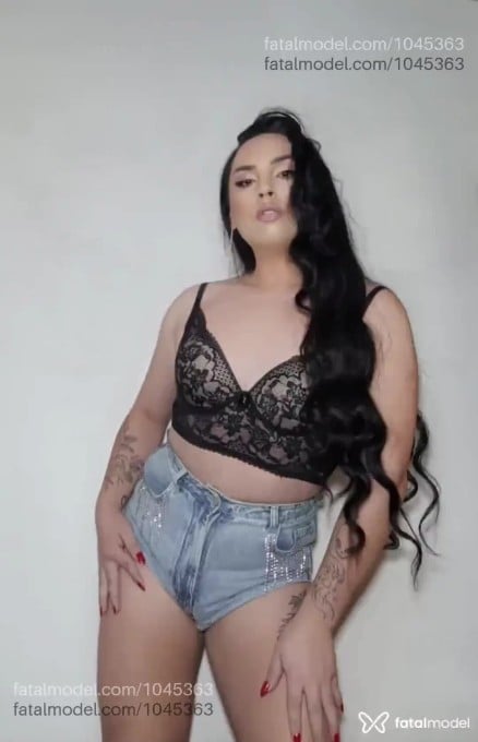 Acompanhante mulher trans morena (o) de olhos castanhos em Virtual - MORENA LOVATELI