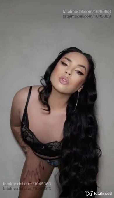 Acompanhante mulher trans morena (o) de olhos castanhos em Virtual - MORENA LOVATELI