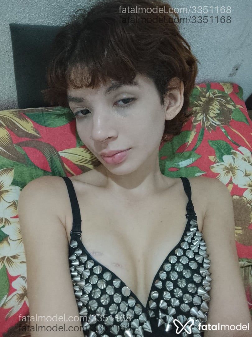 Acompanhante mulher morena (o) de olhos castanhos em Virtual - Mel Mel