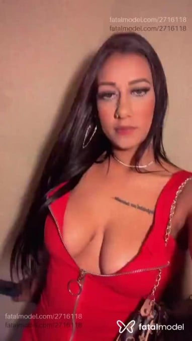 Acompanhante mulher morena (o) de olhos castanhos em Campo Belo - Mia Bueno