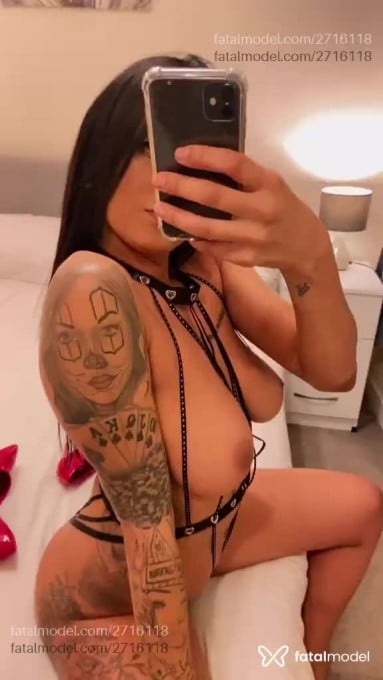 Acompanhante mulher morena (o) de olhos castanhos em Campo Belo - Mia Bueno