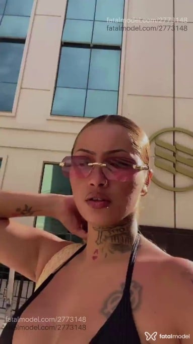 Acompanhante mulher com cabelo castanho de olhos castanhos em São Paulo - Bianca Savoy