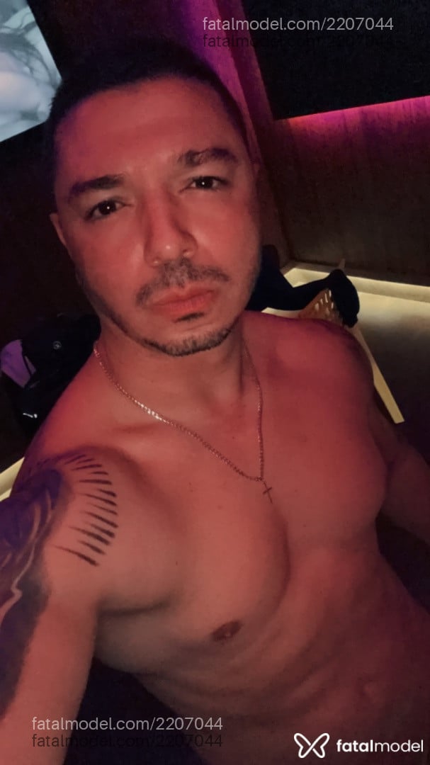 Acompanhante homem morena (o) de olhos pretos em Sorocaba - Marcos
