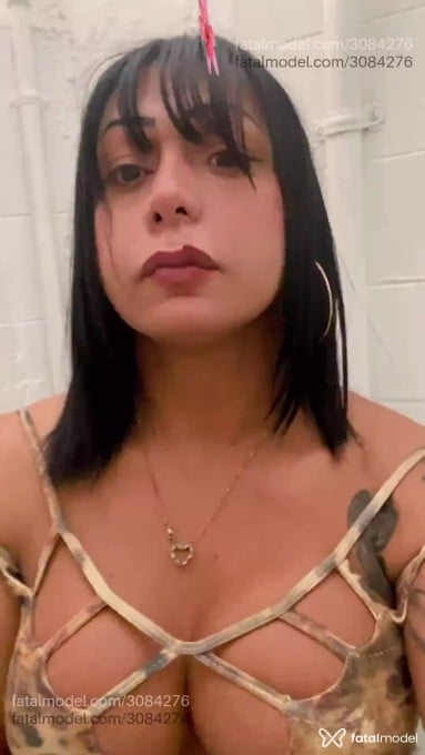Acompanhante mulher trans morena (o) de olhos pretos em São Paulo - Versátilvem
