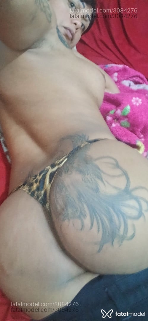 Acompanhante mulher trans morena (o) de olhos pretos em São Paulo - Versátilvem