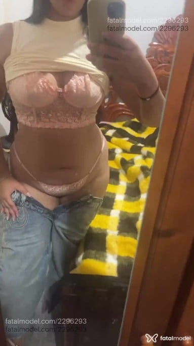 Acompanhante mulher morena (o) de olhos castanhos em Doverlândia - Juliana Martins