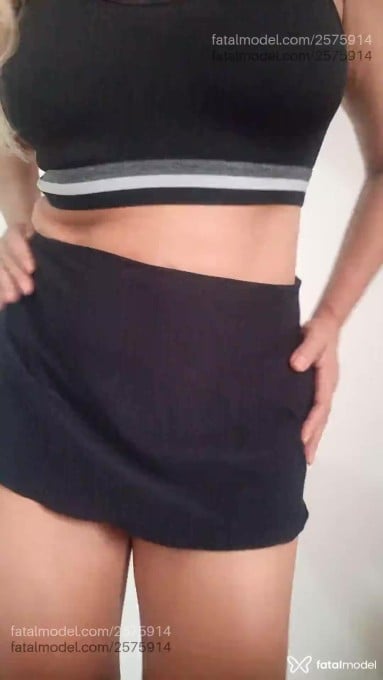 Acompanhante mulher loira (o) de olhos castanhos em Virtual - Lis Oliveira