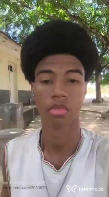 Acompanhante homem com cabelo castanho de olhos pretos em São Luís - Vinicius