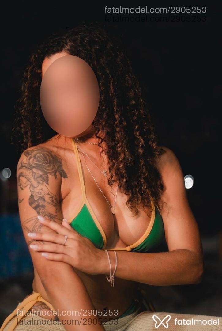 Acompanhante mulher com cabelo castanho de olhos castanhos em Rio de Janeiro - Luísa Lopes
