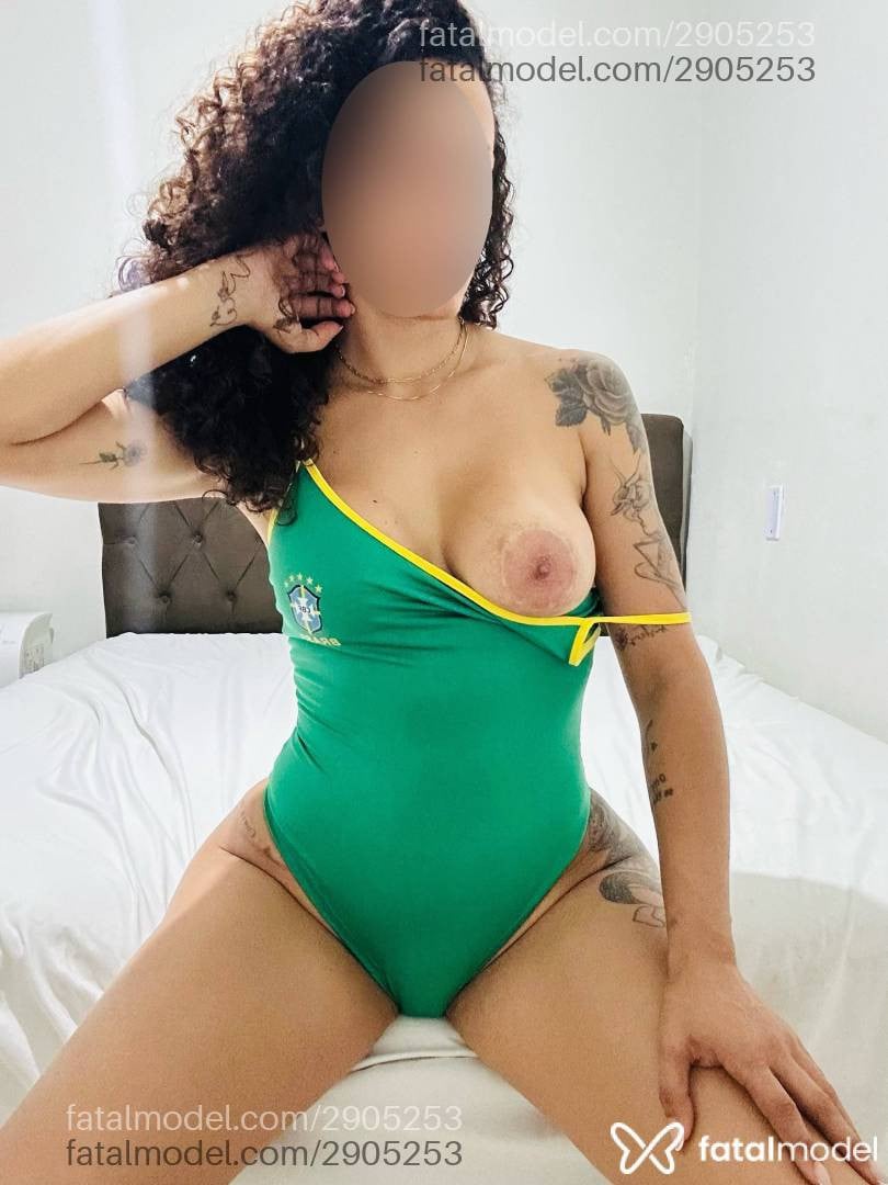 Acompanhante mulher com cabelo castanho de olhos castanhos em Rio de Janeiro - Luísa Lopes