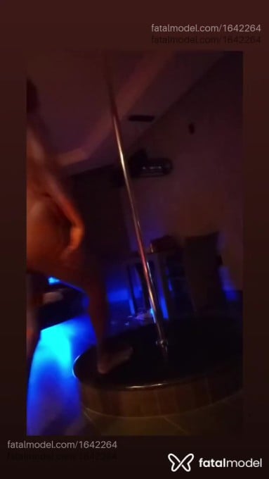 Acompanhante travesti morena (o) de olhos castanhos em Luís Eduardo Magalhães Acompanhante travesti morena (o) de olhos castanhos em Luís Eduardo Magalhães - Klécinha
