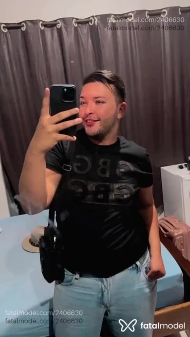 Acompanhante homem com cabelo castanho de olhos castanhos em João Pinheiro Acompanhante homem com cabelo castanho de olhos castanhos em João Pinheiro - Luis
