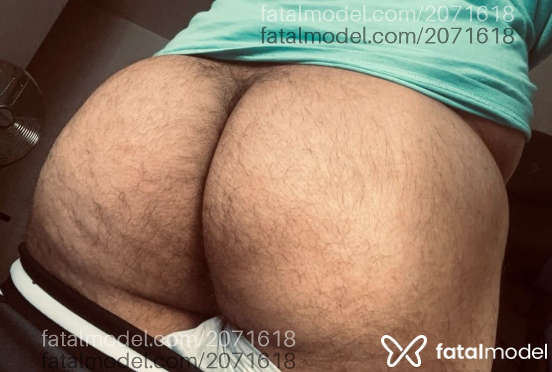 Acompanhante homem morena (o) de olhos pretos em Indaial - Amorim