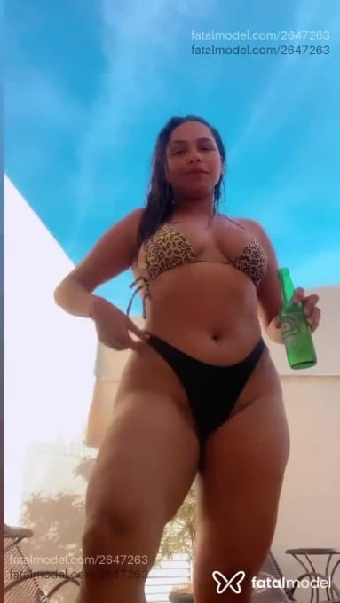 Acompanhante mulher com cabelo castanho de olhos mel em Alfredo Vasconcelos Acompanhante mulher com cabelo castanho de olhos mel em Alfredo Vasconcelos - Dudaa