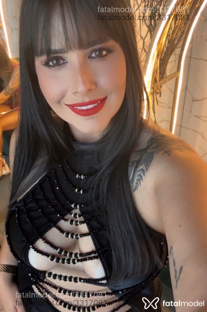 Acompanhante mulher morena (o) de olhos castanhos em Joinville - Julia Miranda