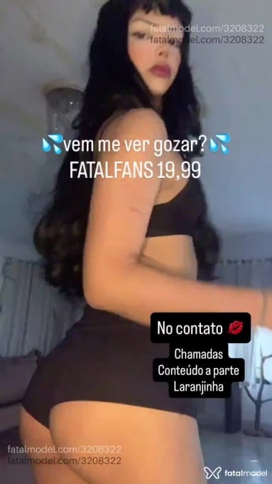 Acompanhante mulher trans morena (o) de olhos castanhos em São Paulo - Julia Gótica