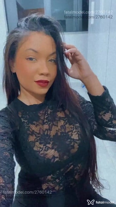 Acompanhante mulher morena (o) de olhos verdes em Varginha Acompanhante mulher morena (o) de olhos verdes em Varginha - Karen