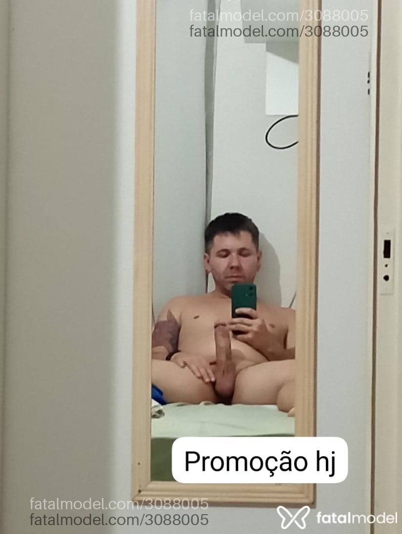Acompanhante homem com cabelo castanho de olhos mel em Virtual - Jeanpauzudo