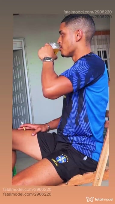 Acompanhante homem com cabelo castanho de olhos castanhos em Campos dos Goytacazes - Danter Torres