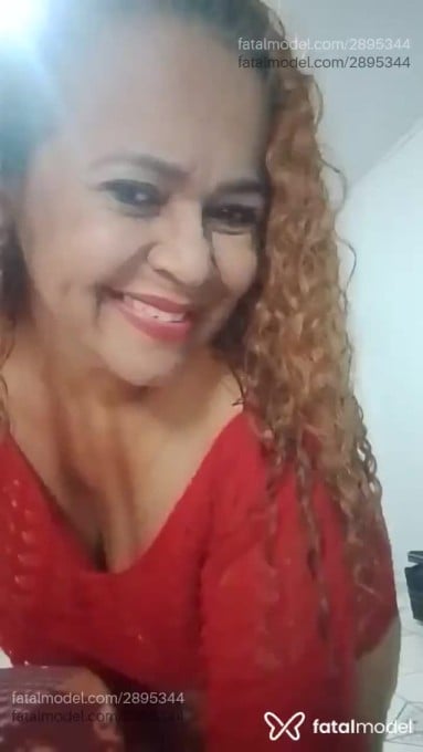Acompanhante mulher ruiva (o) de olhos castanhos em Caldas Novas - Kamylla