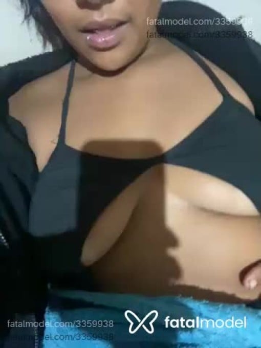 Acompanhante mulher morena (o) de olhos pretos em Virtual - Juliana