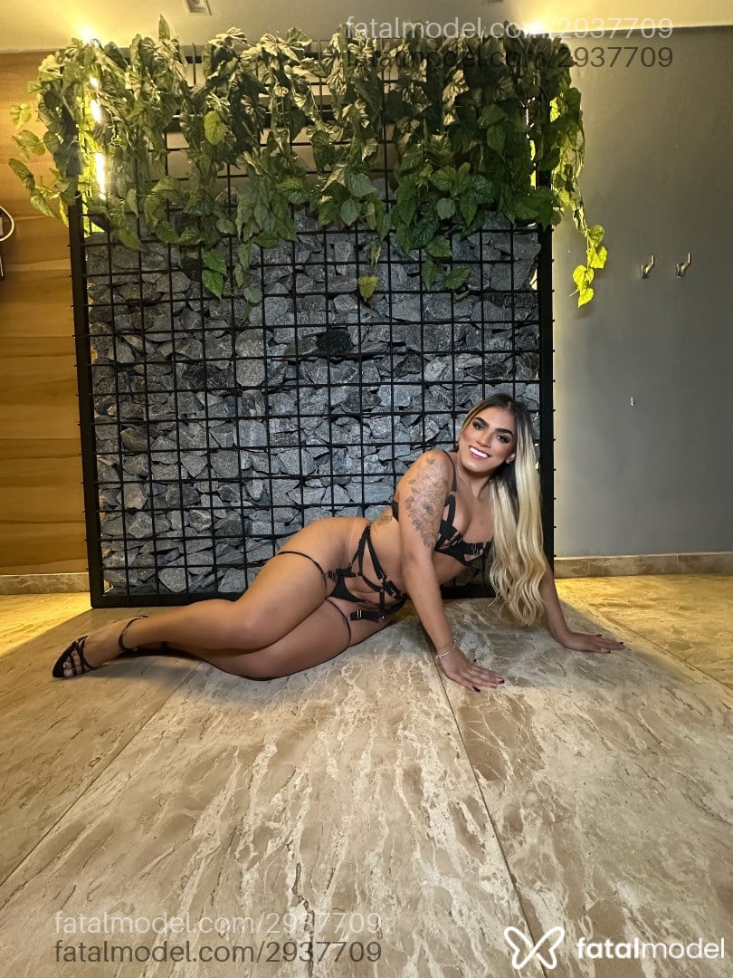 Acompanhante mulher trans loira (o) de olhos pretos em Belo Horizonte - Dany Felix