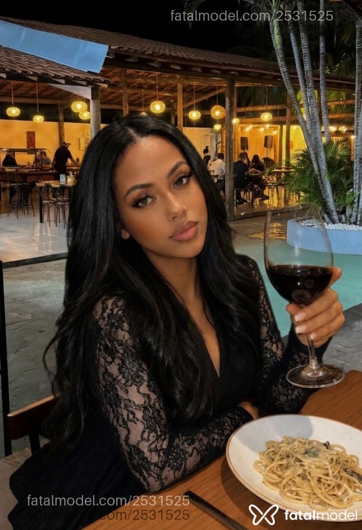 Acompanhante mulher morena (o) de olhos castanhos em Florianópolis - Fabiana Anjos