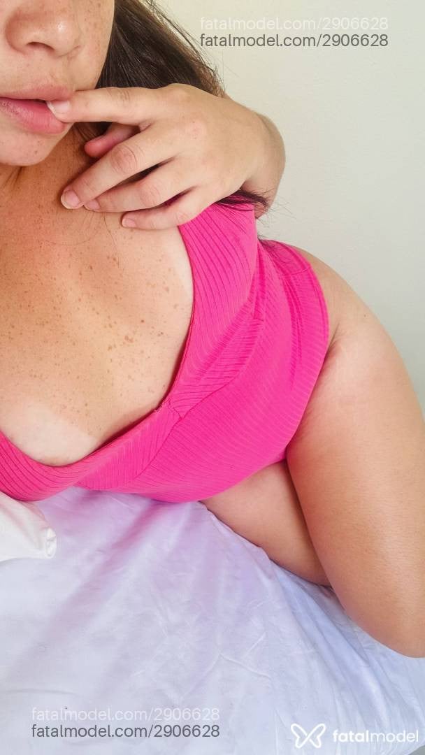 Acompanhante mulher com cabelo castanho de olhos castanhos em Arcoverde - Bianca Vieira
